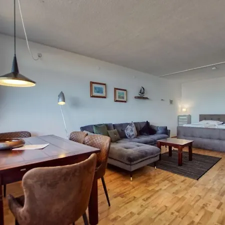 - Haus A, App 0a0703 Appartement *